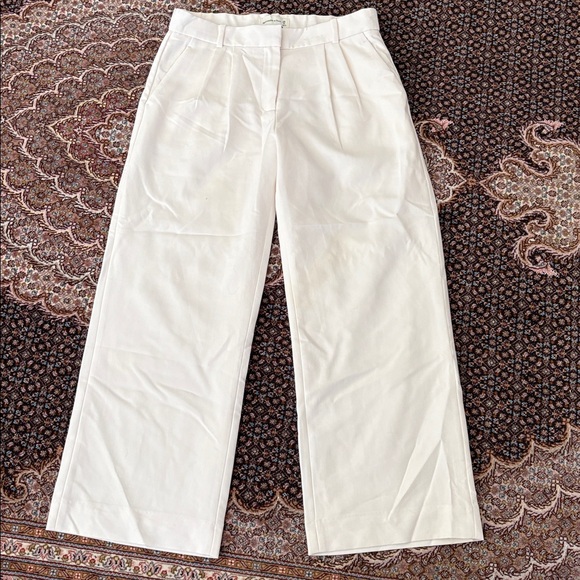 Abercrombie & Fitch Pants - Abercrombie & Fitch Classic White Trousers